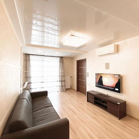 2-Bedroom Apartment Most City Area, Ekaterynoslav Square Dnipro Bagian luar foto