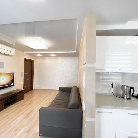 2-Bedroom Apartment Most City Area, Ekaterynoslav Square Dnipro Bagian luar foto
