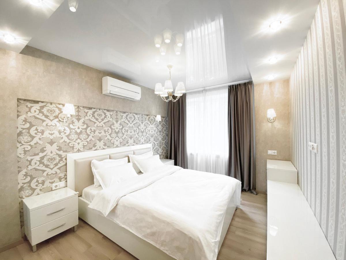 2-Bedroom Apartment Most City Area, Ekaterynoslav Square Dnipro Bagian luar foto